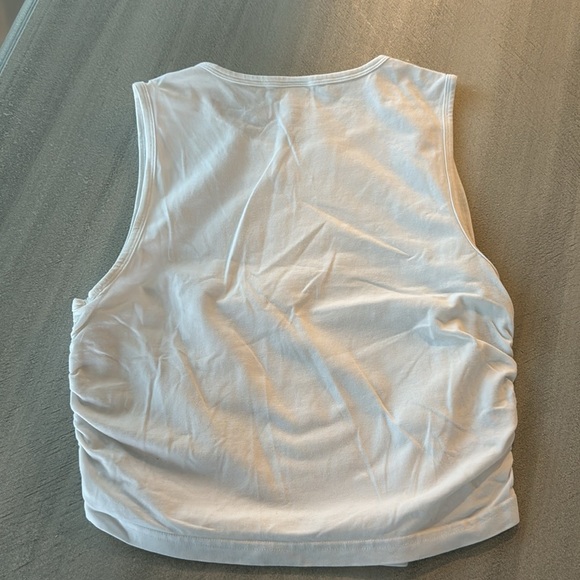 PINK workout tank - Picture 4 of 7